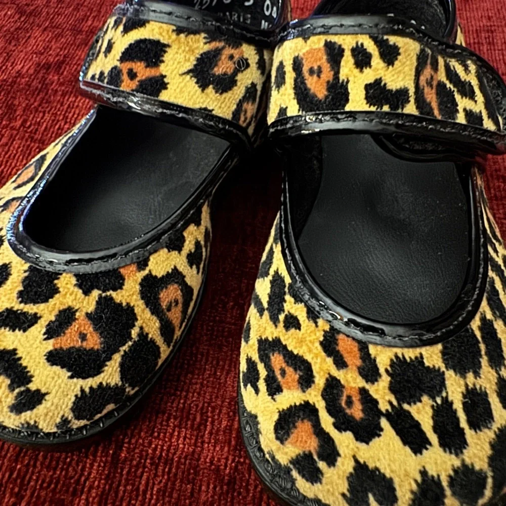 NEW LITTLE girls/toddler Sz 3 Soft Faux Fur Leopard Print Mary Jane Shoes NWOT